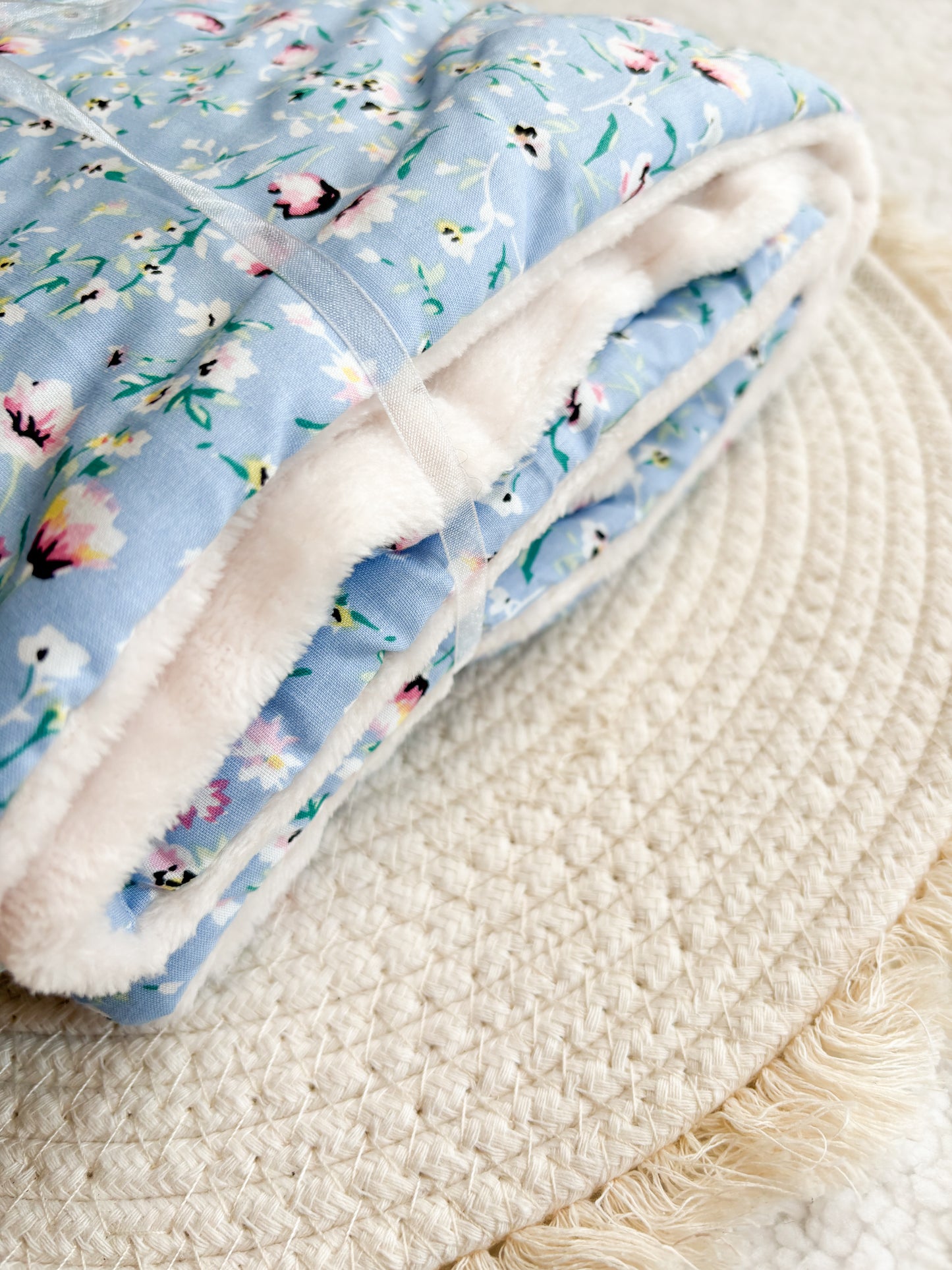 Couverture d’hiver - Bleu fleuri