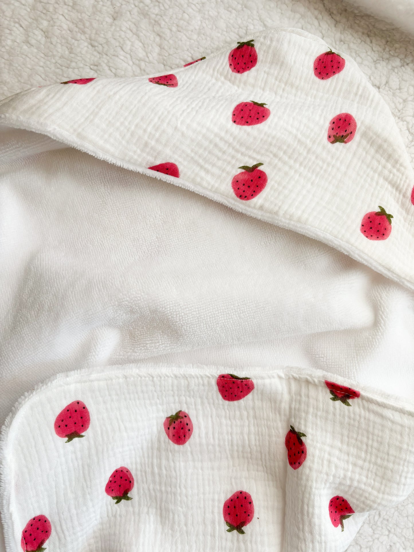 Cape de bain - Fraises