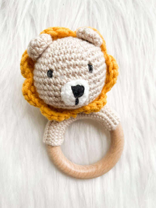 Hochet en crochet - Lion