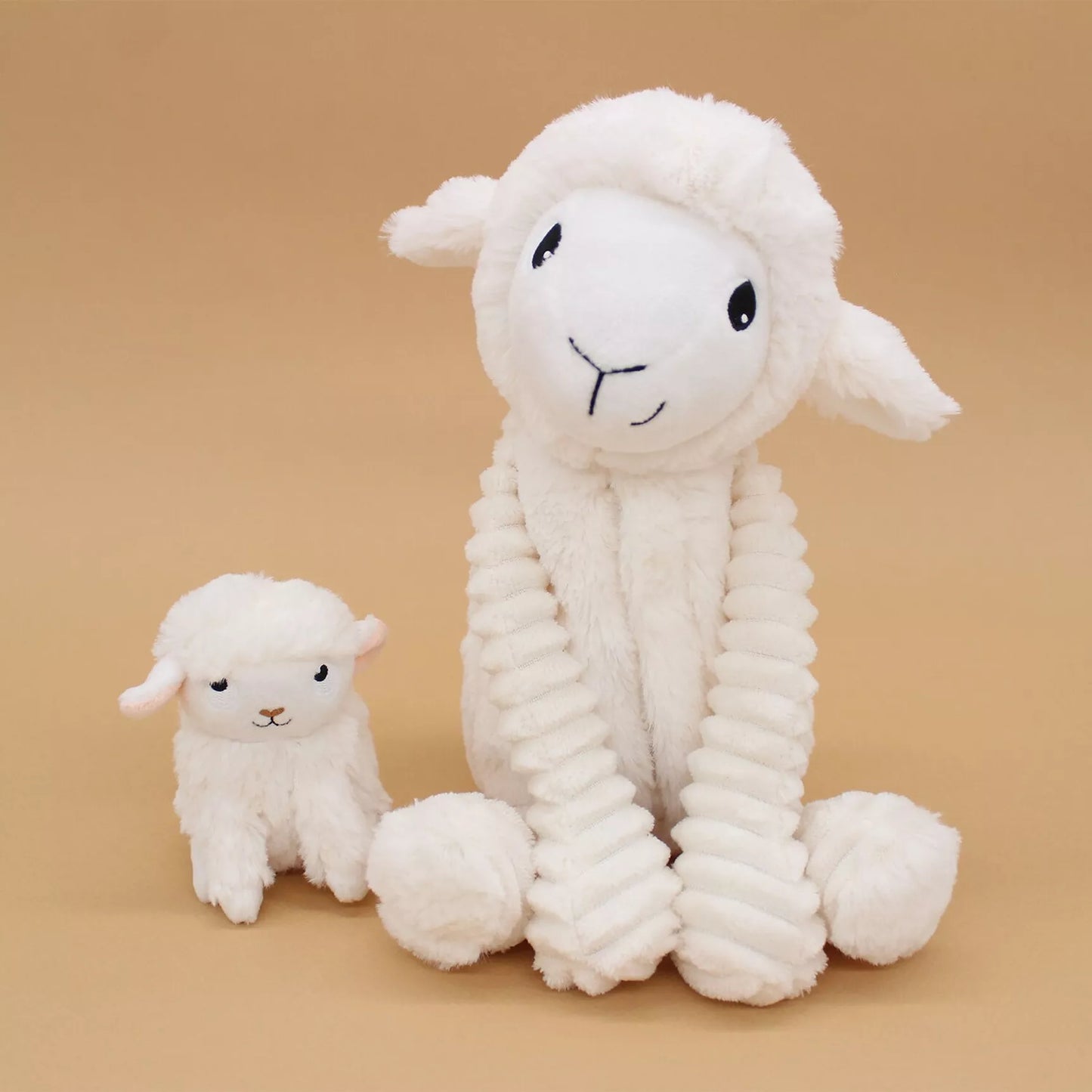 Le mouton blanc - Maman et bébé