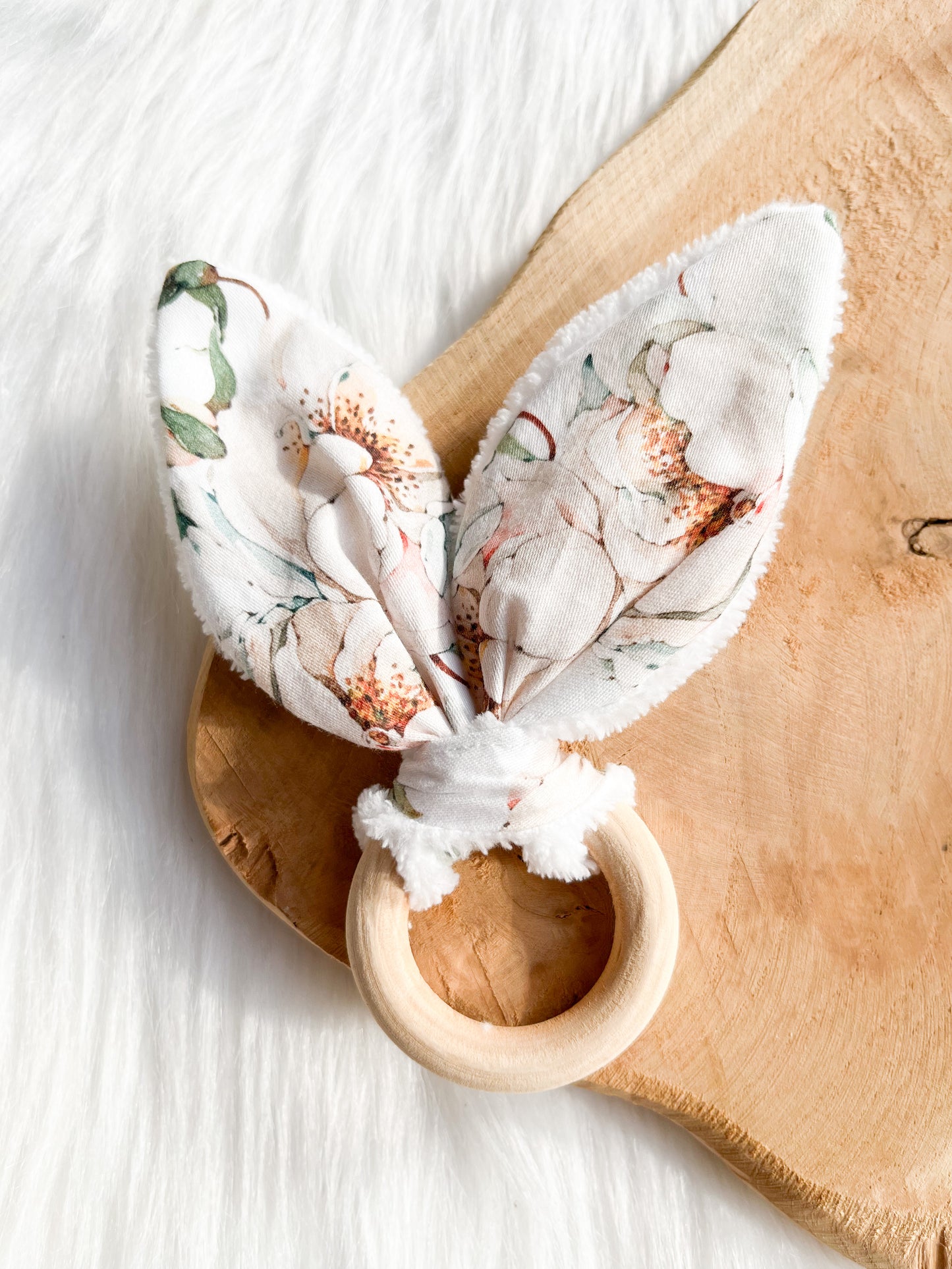 Hochet lapin en coton - Monmini