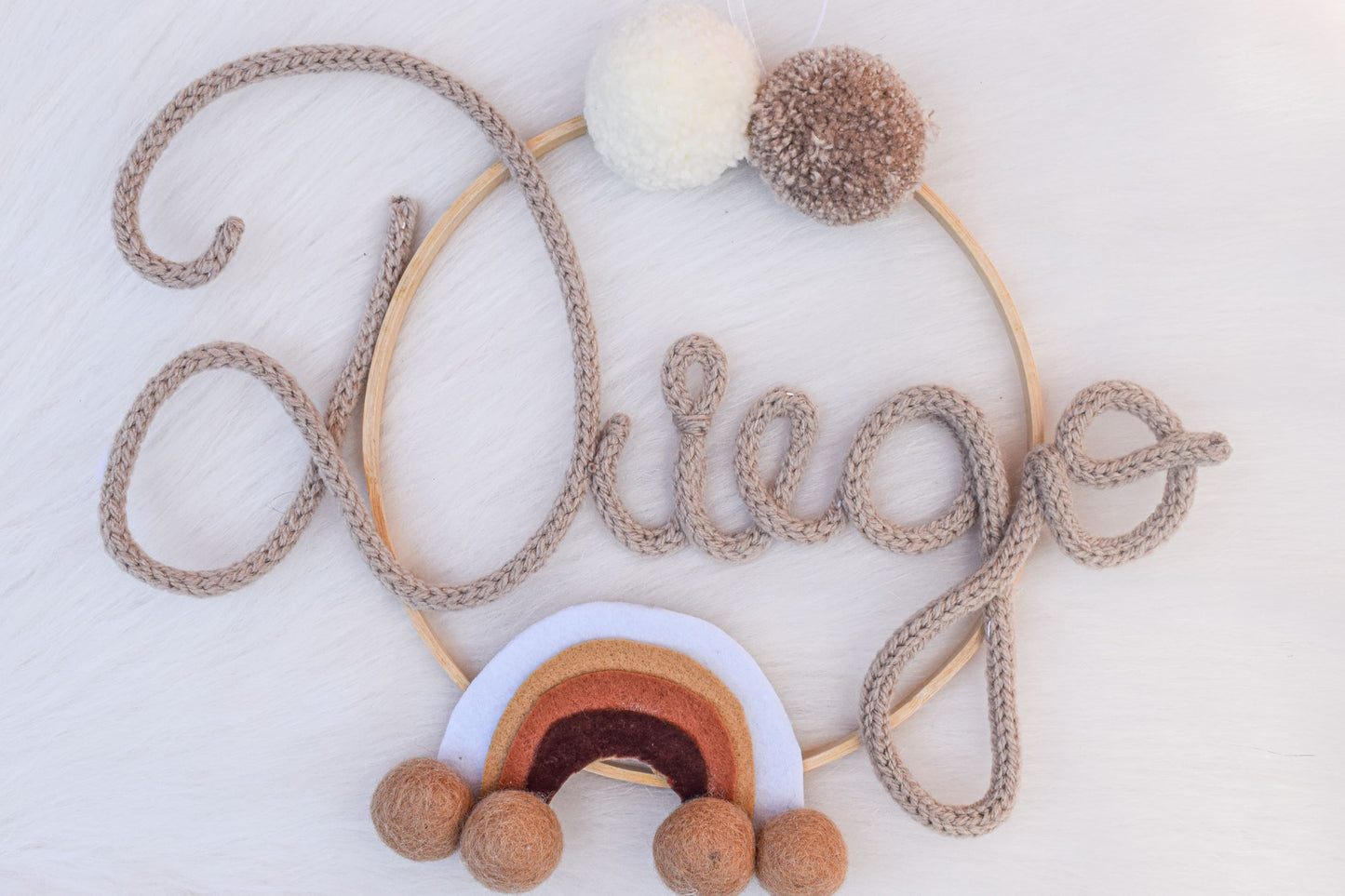 Suspension murale personnalisé " Arc-en-ciel " - Monmini