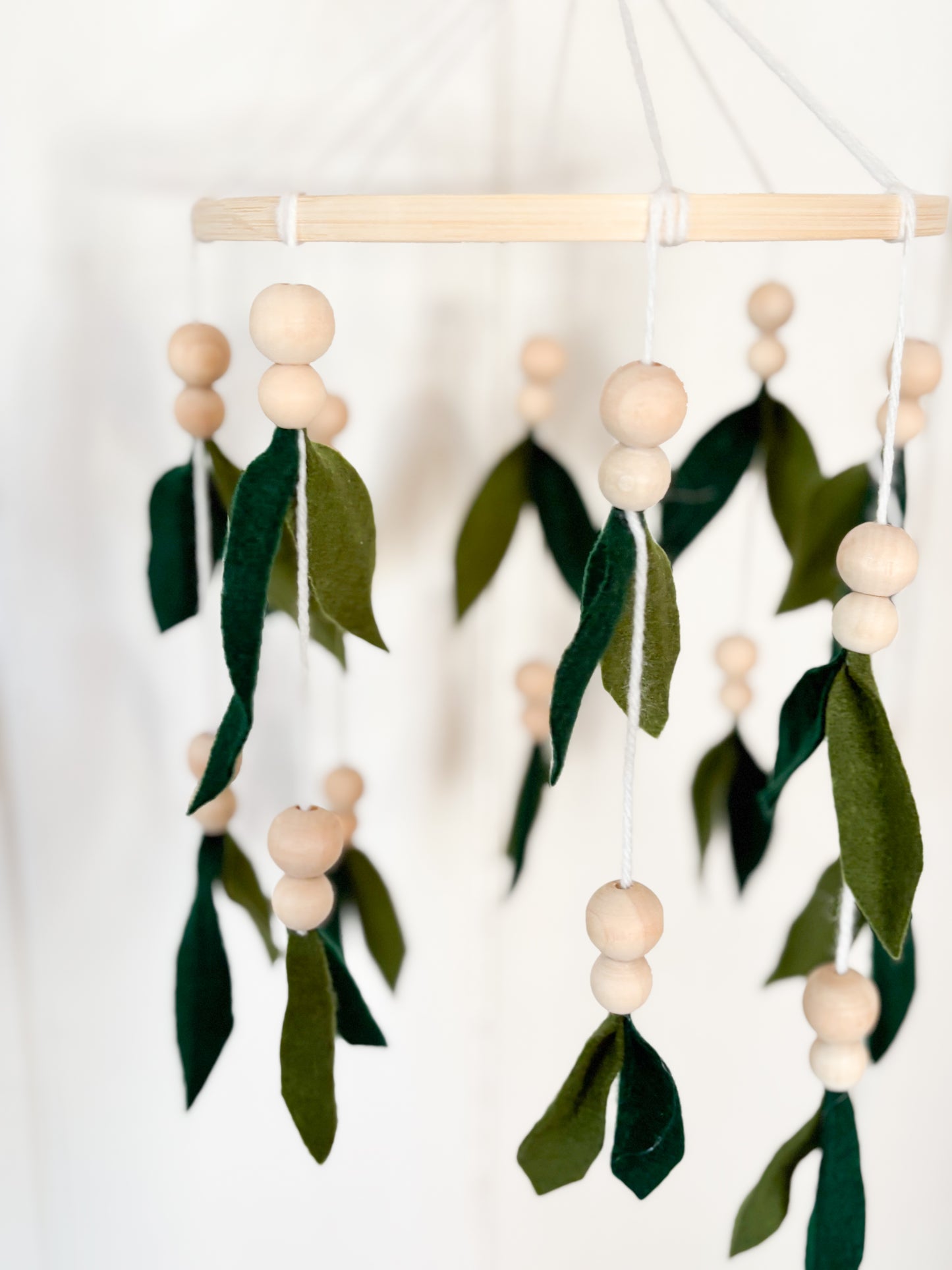 Mobile en feutrine - Feuillage