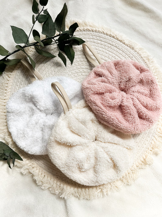 Fleur de douche en éponge