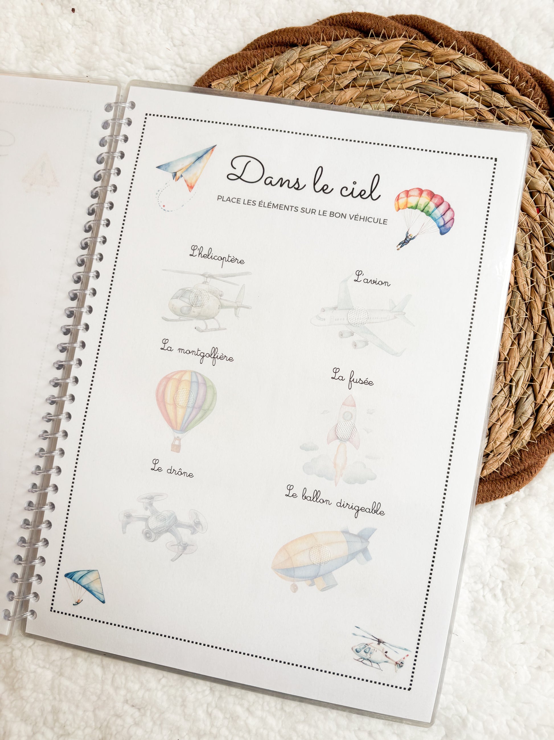 Livret d’activités dès 18 mois - Les véhicules - Monmini